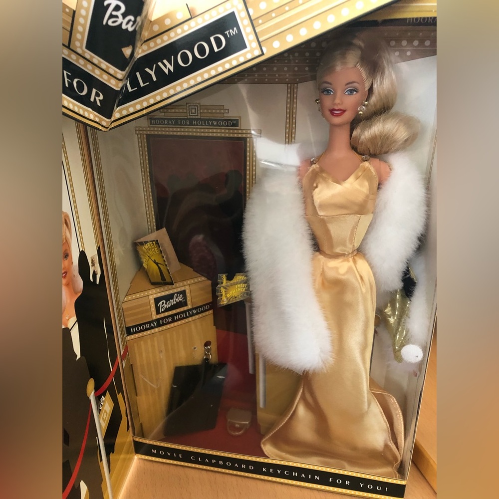 2002 Hollywood Barbie